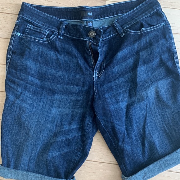 Dark denim A.n.a shorts - Picture 4 of 5